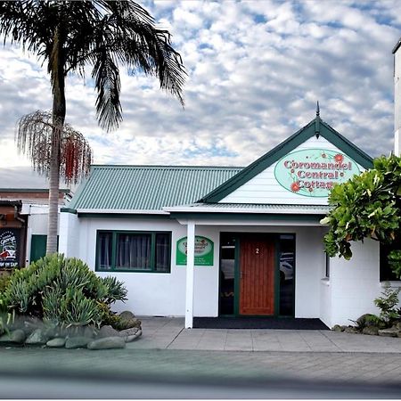 Coromandel Central Cottage Luxury W Spa Экстерьер фото